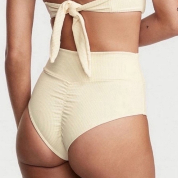 New!Montce Paula Ribbed High-Waisted Scrunch Butt  Bikini Bottom - Picture 1 of 11
